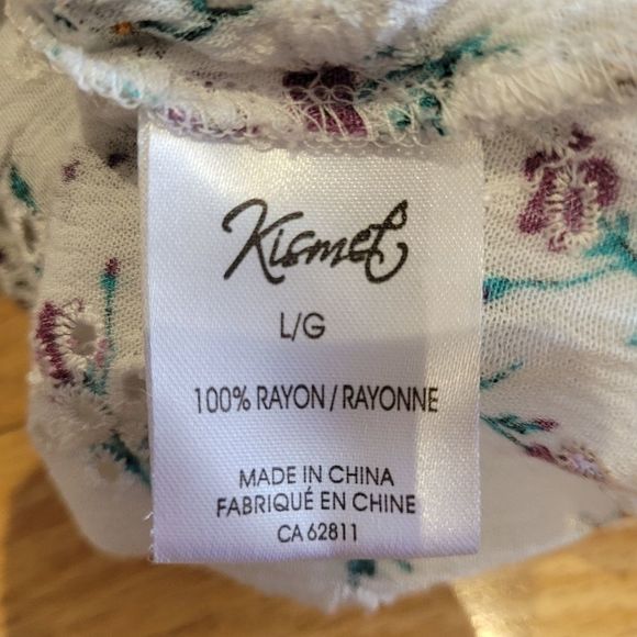 Kismet Crop Tank with Adjustable straps and tie at Waist Large - Picture 5 of 8